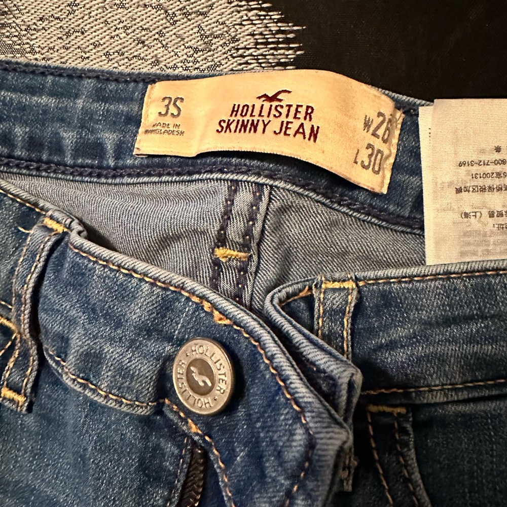 Hollister jeans